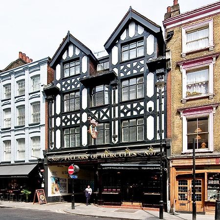 F6 Greek Street By City Living London Ruang foto