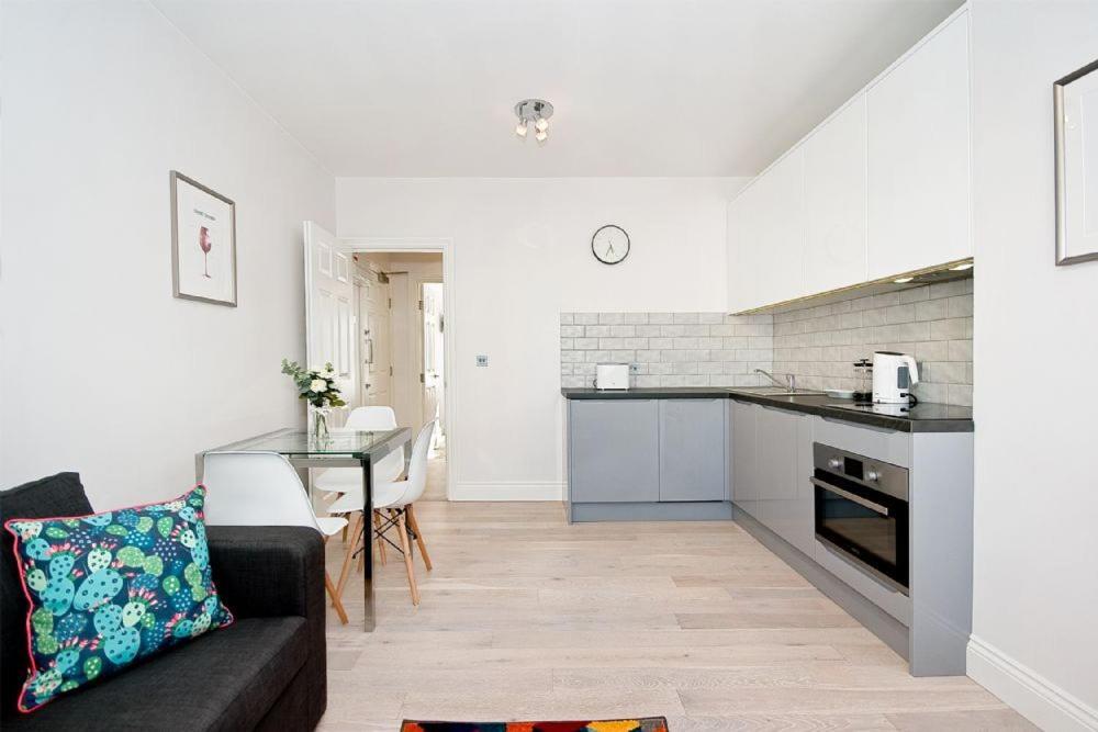 F6 Greek Street By City Living London Bagian luar foto